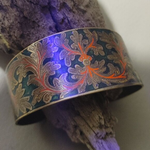 Vintage Brass Cloisonné Bangle Bracelet Ornate Green Orange Enamel Design - Picture 1 of 7